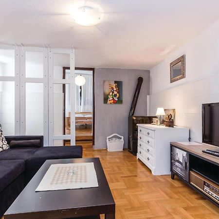Amazing Apartment In Novi Vinodolski With Wifi Bagian luar foto